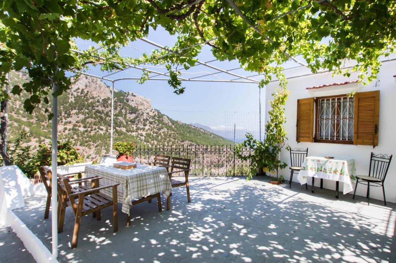 Myrtia Vacation Home Kyra Panagia Exterior foto